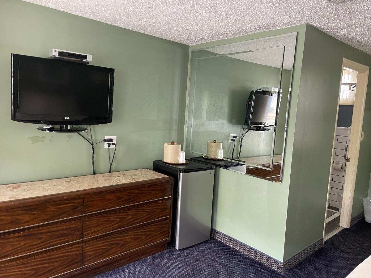 Brentwood Motor Inn South Yarmouth Extérieur photo